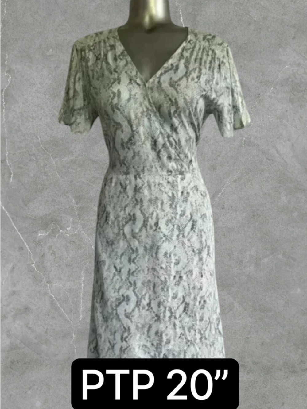 🆕Charlie Paige High Low  Dress